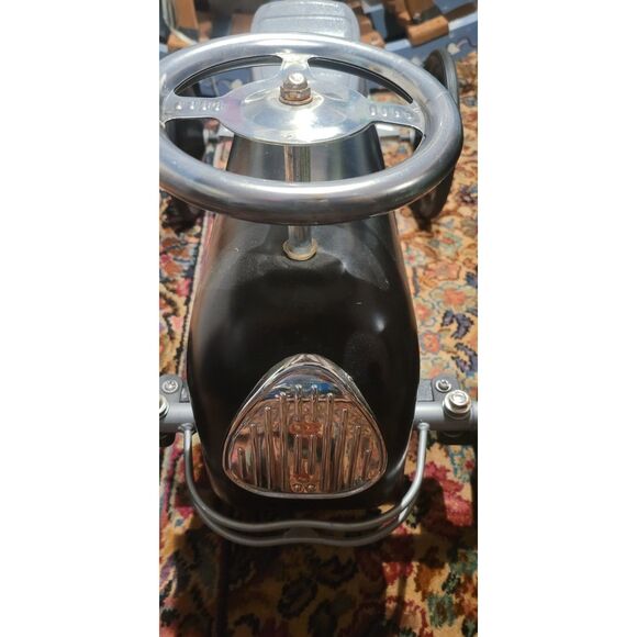 RARE - HTF - Pottery Barn retro vintage style Batman Batmobile Ride-On - Picture 9 of 10